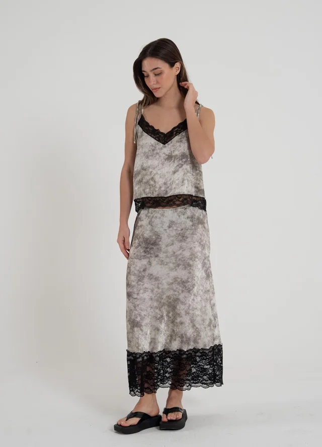 Falda midi con puntilla 