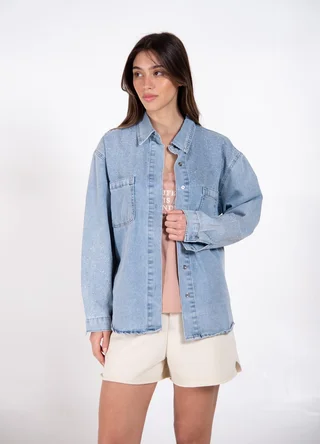 Camisa denim con strass en hombro y manga  - Vista 1