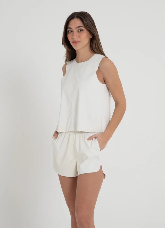Top eco cuero al corte 