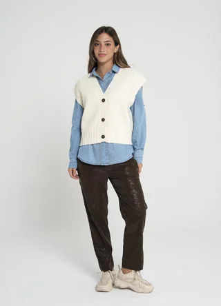 Chaleco clasico con botones  - Vista 1