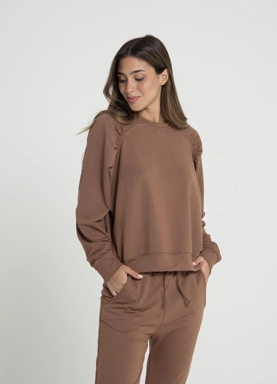 Buzo rustico con spandex y frunce en hombro