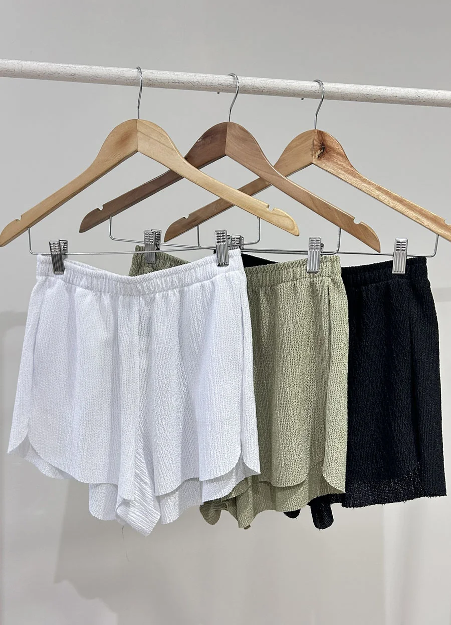 Short creppe al corte 