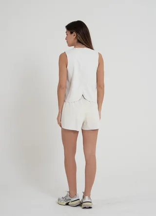 Short eco cuero al corte - Vista 6