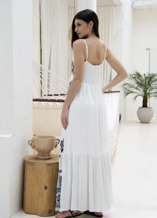 Vestido bordado en delantero  - Vista 3