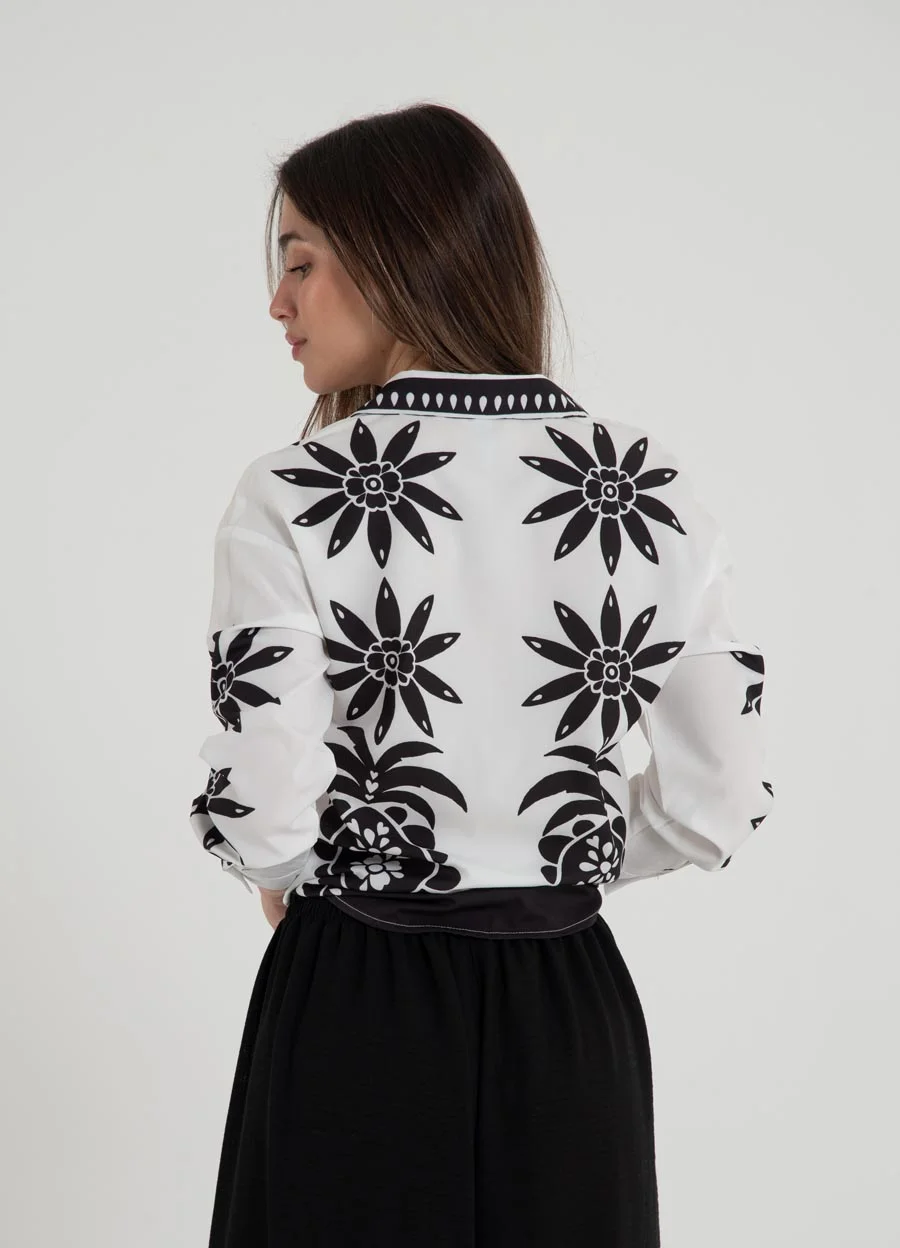 Camisa estampada hojas 