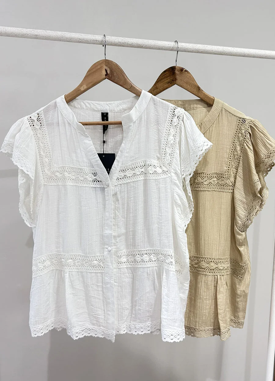 Camisa cuello mao con volados 