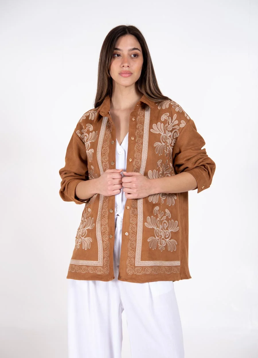 Camisaco gamuza bordado
