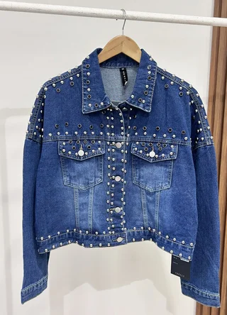 Campera denim full tachas  - Vista 5