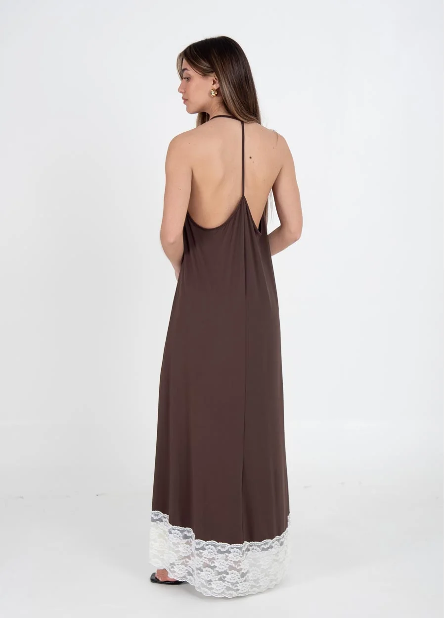 Vestido largo liso con puntilla 