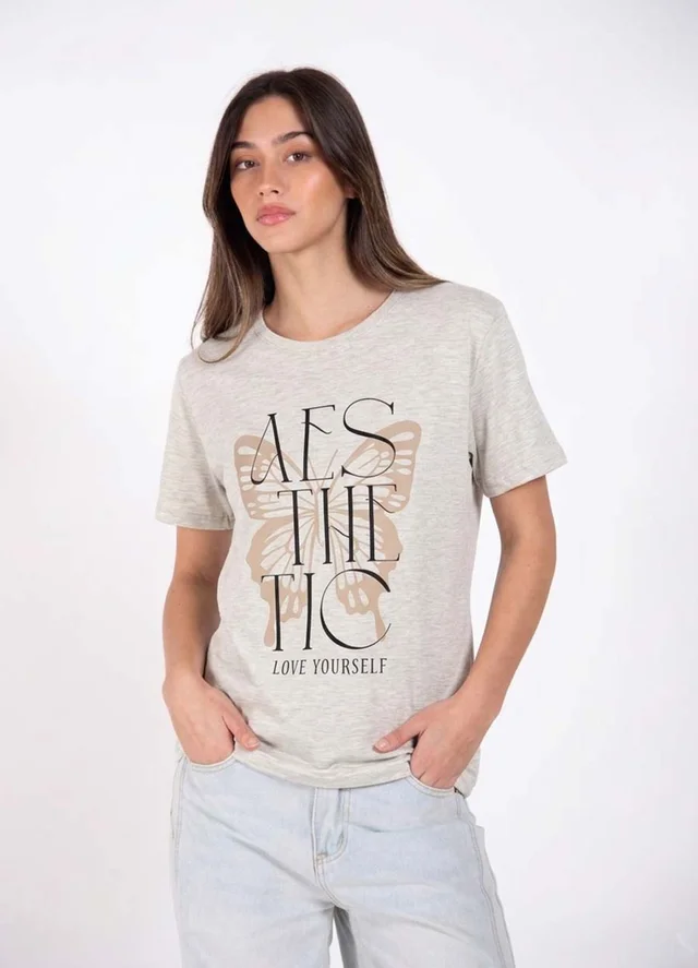 Remera AESTHETIC