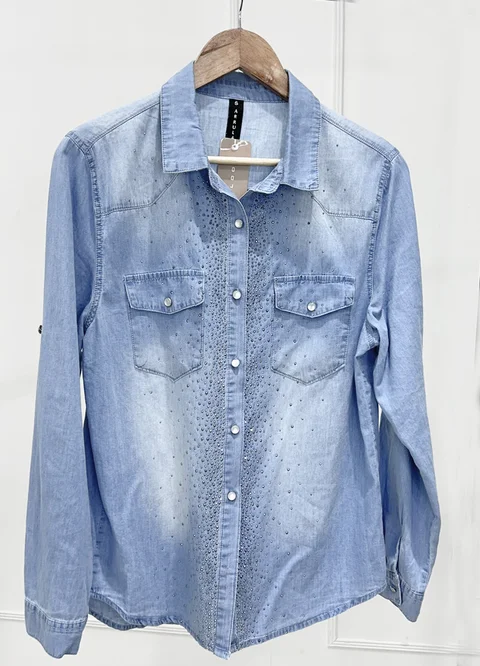 Camisa denim con strass 