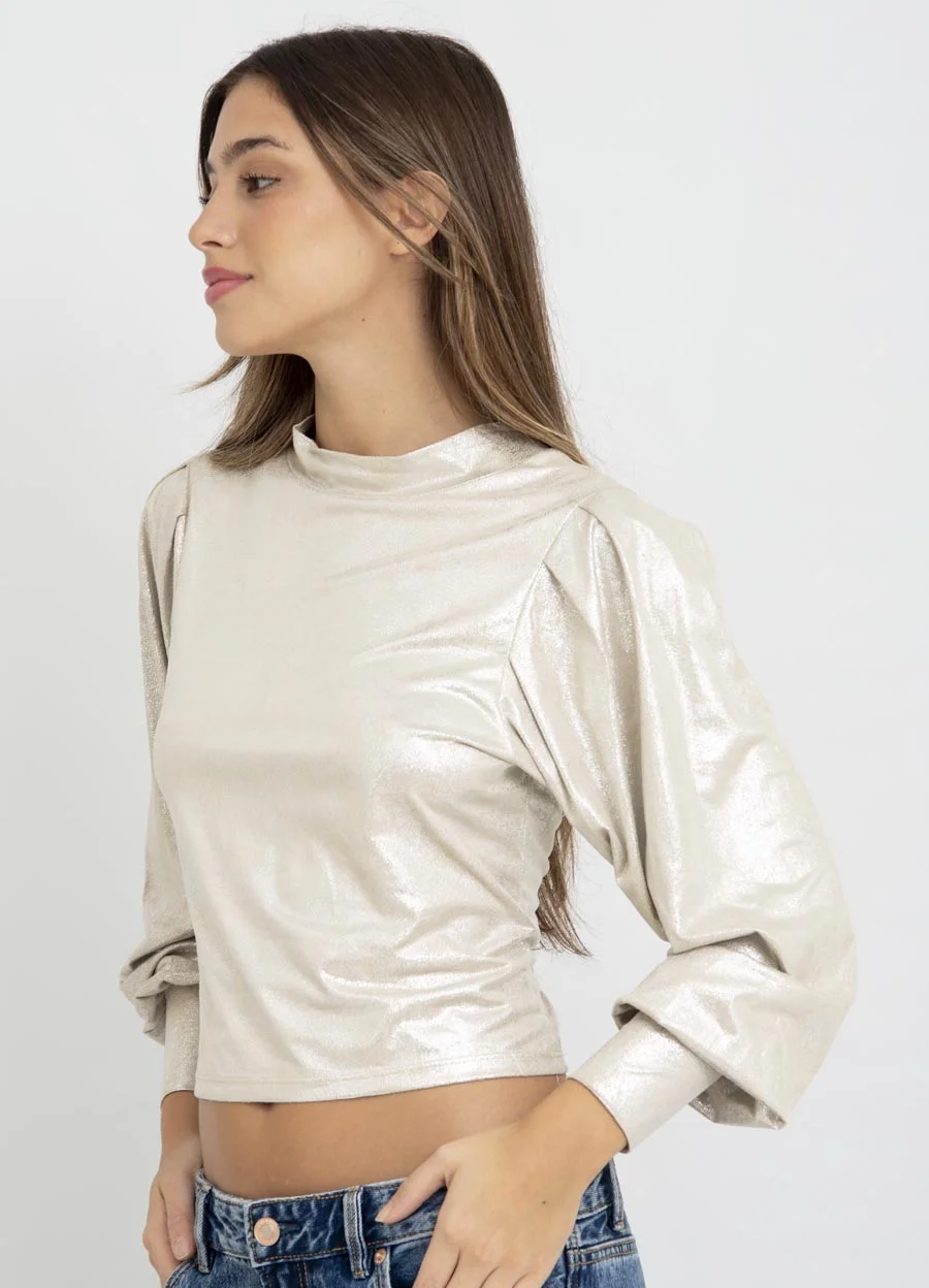 Bluza metalizada media polera con abertura 
