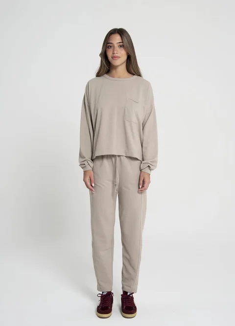 Buzo tejido rustico con bolsillo 