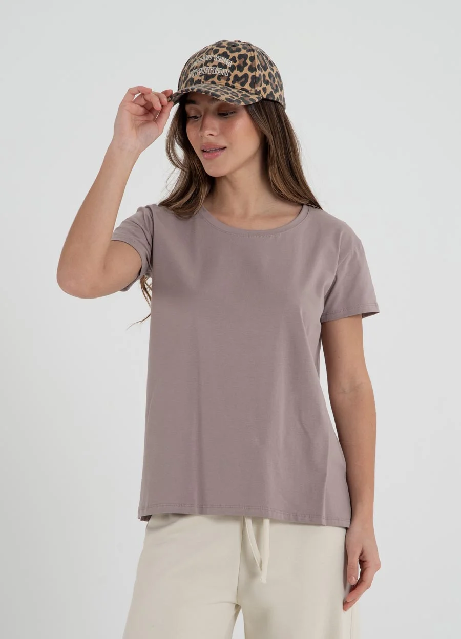 Remera escote redondo c/tajito 