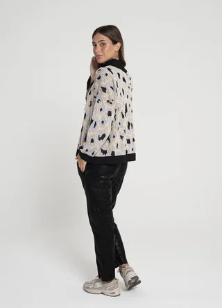 Sweater print con puños  - Vista 4