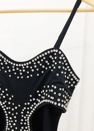 Vestido con aberturas laterales y strass  - Vista 5