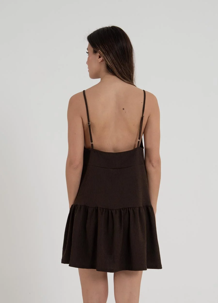 Solero corto creppe liso con puntilla 