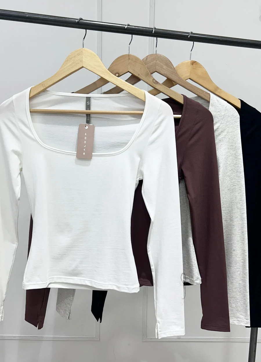 Remera m/larga jersey spandex escote cuadrado 