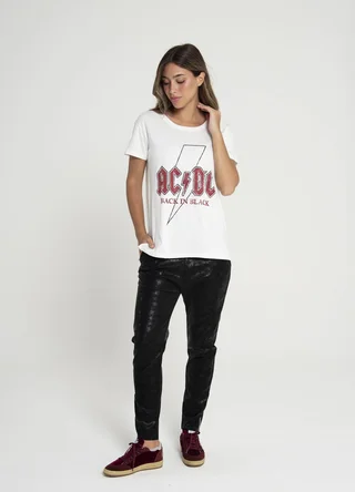 Remera AC/DC  - Vista 3