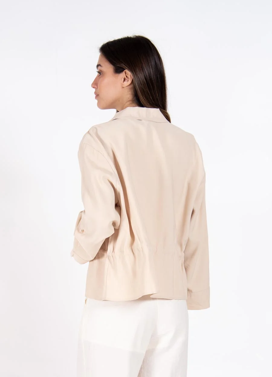 Chaqueta ajustable