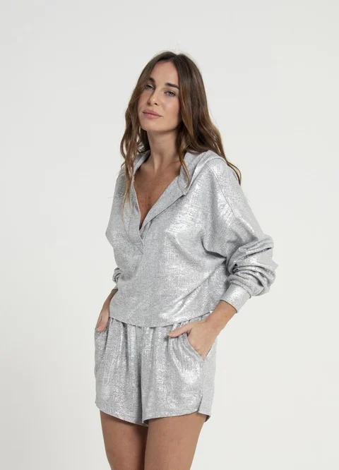 Buzo con capucha rustico metalizado