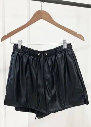 Short eco cuero con recortes - Vista 6