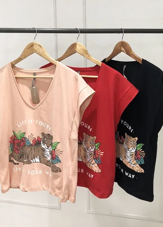 Remera LIFE IS YOURS - Vista 5