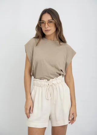 Short lino cintura alta con cordon - Vista 4