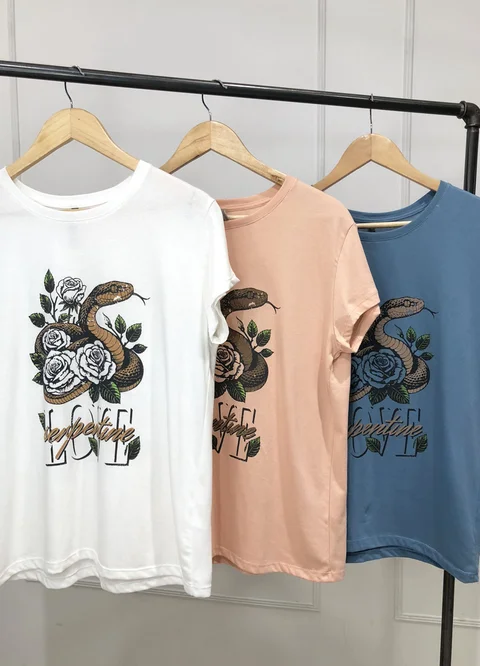 Remera LOVE SERPIENTE