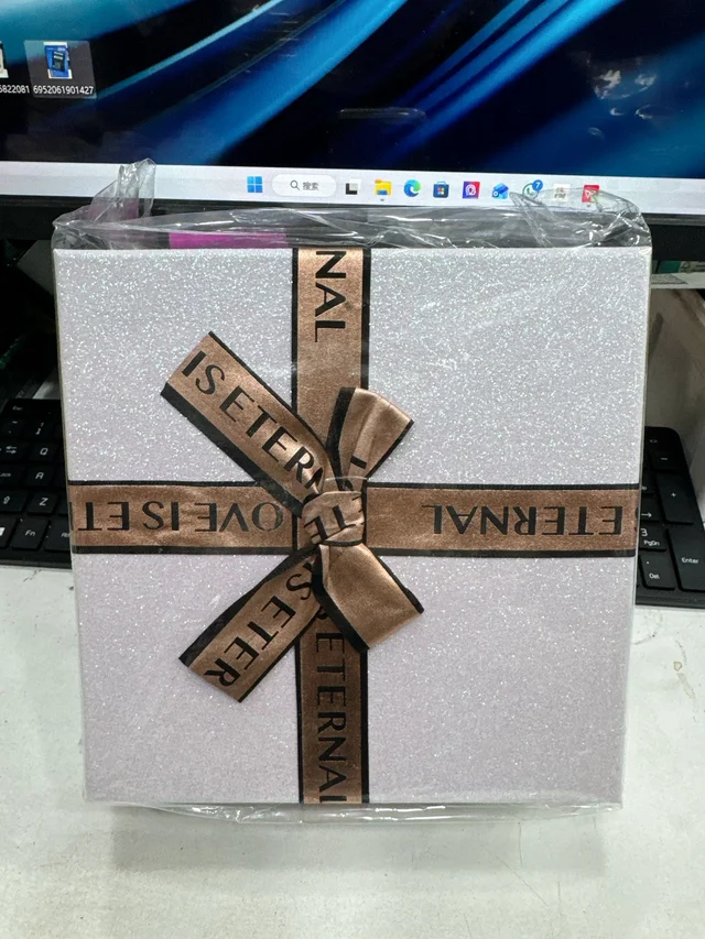 CAJA REGALO X3U