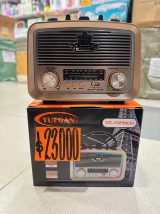 PARLANTE CON RADIO - Vista 1