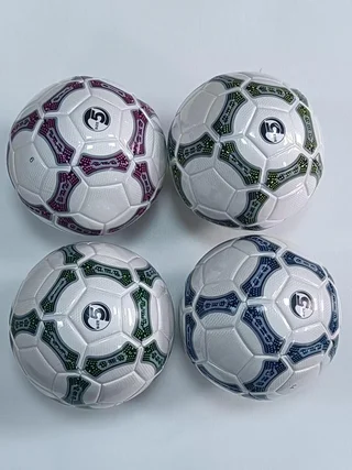 PELOTA BUENA CON BRILLO - Vista 3