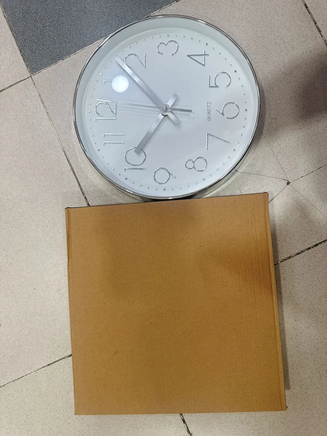 RELOJ