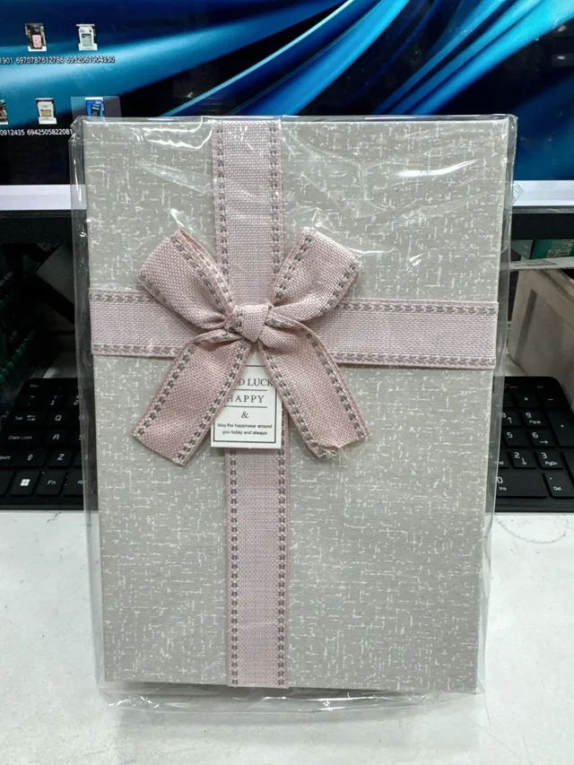 CAJA DE REGALO X3U