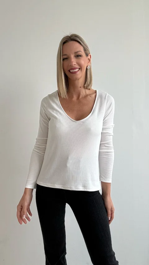 4-3778-1 - Remera Darla