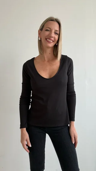 4-3778-1 - Remera Darla - Vista 5