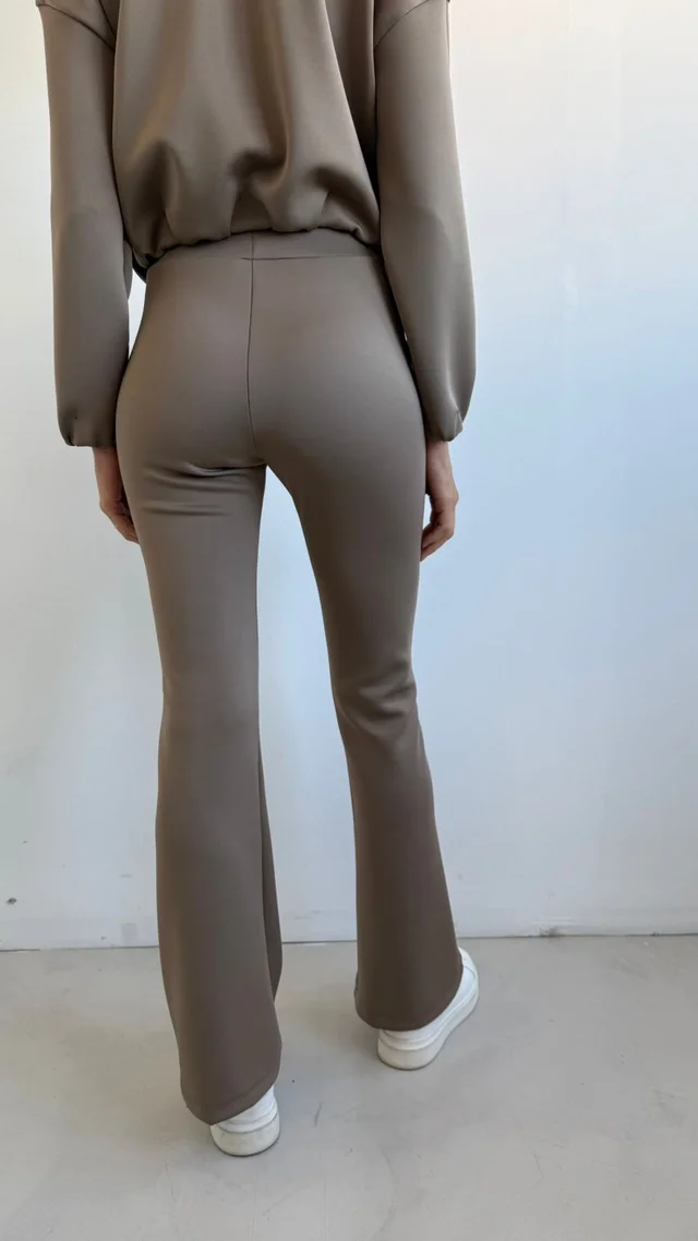 2-2390 - Pantalon Mai