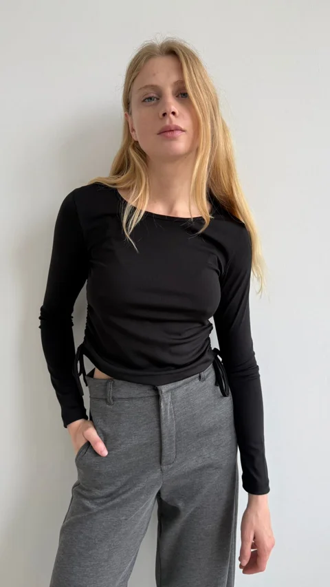 4-3733 - Remera NARELA
