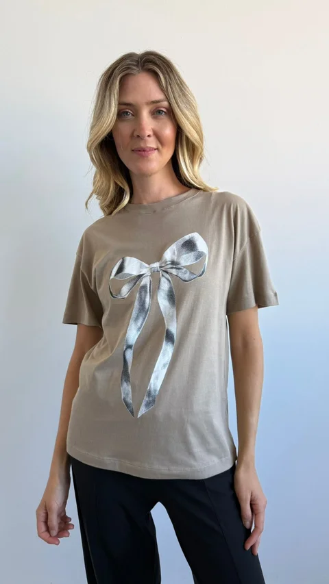 4-3749 - Remera Chignon