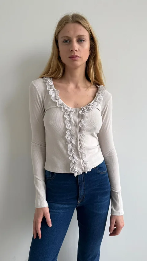 4-3708 - Remera GAETA
