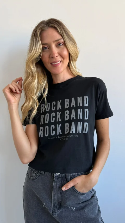 4-3748 - Remera Rock