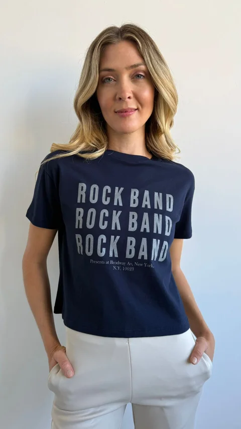 4-3748 - Remera Rock