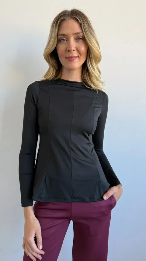 4-3766 - Remera Naiquen