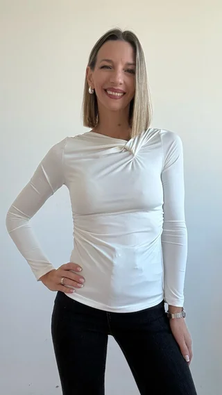 4-3761 - Remera Sigrid - Vista 3