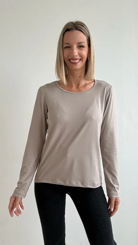 4-3606 - Remera Lucella