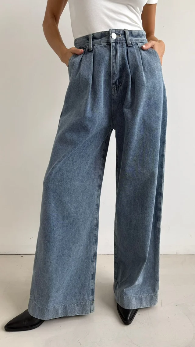 10127 - Jean Nizam