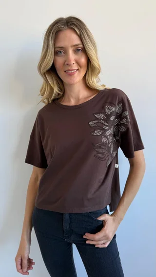4-3752 - Remera Maha - Vista 5