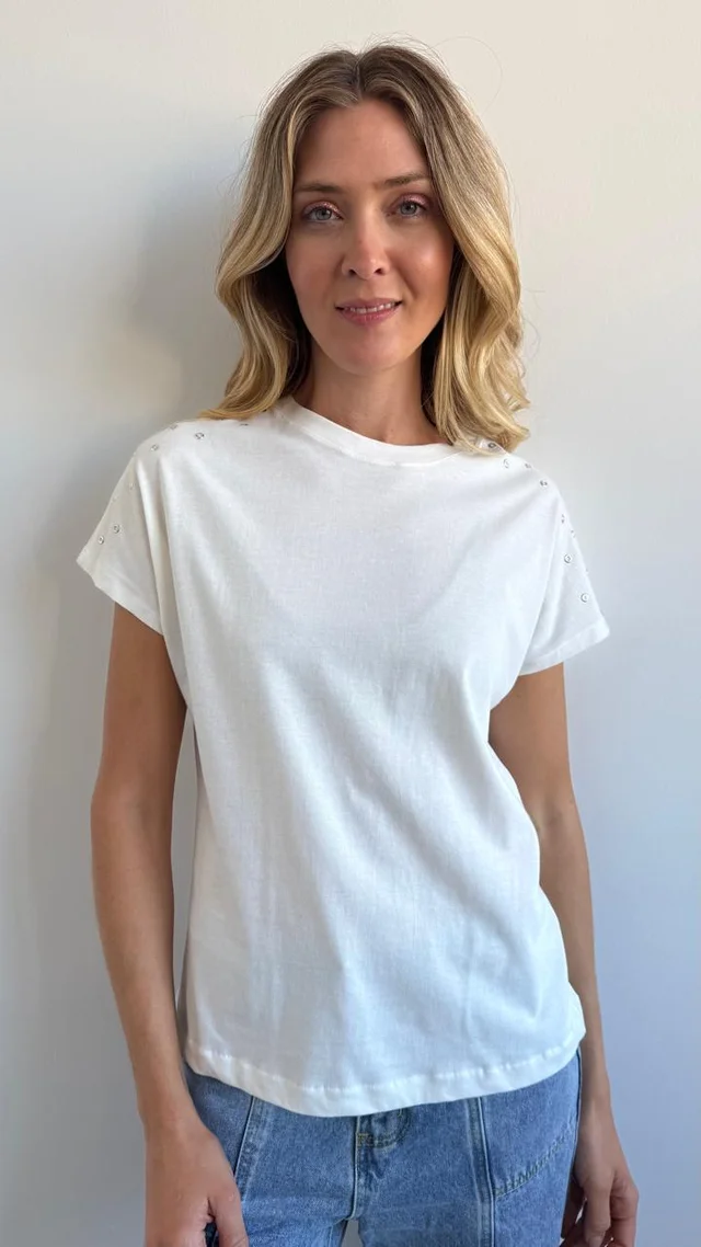 4-3754 - Remera Danna