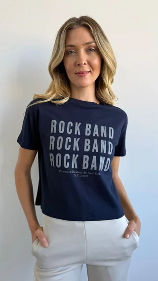 4-3748 - Remera Rock - Vista 3