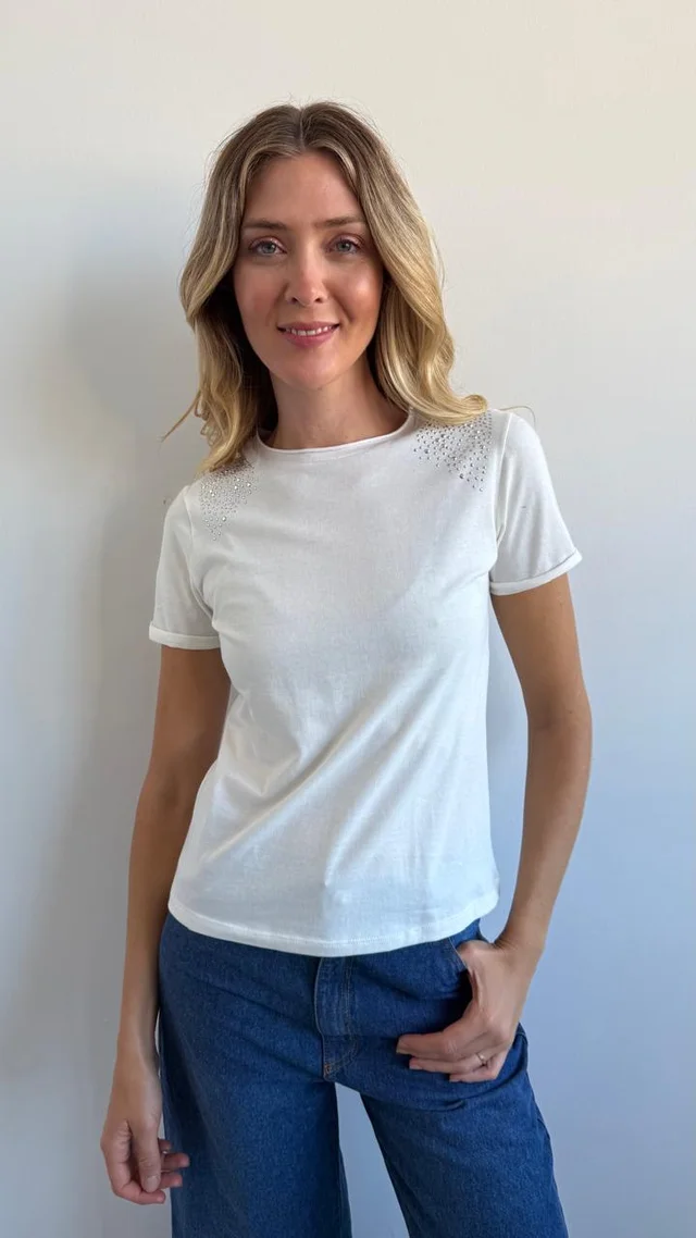 4-3751 - Remera Nami